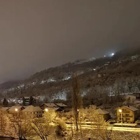 Lux Sa Garazom Apartment *