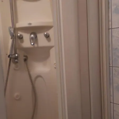 Lux Sa Garazom Apartment *